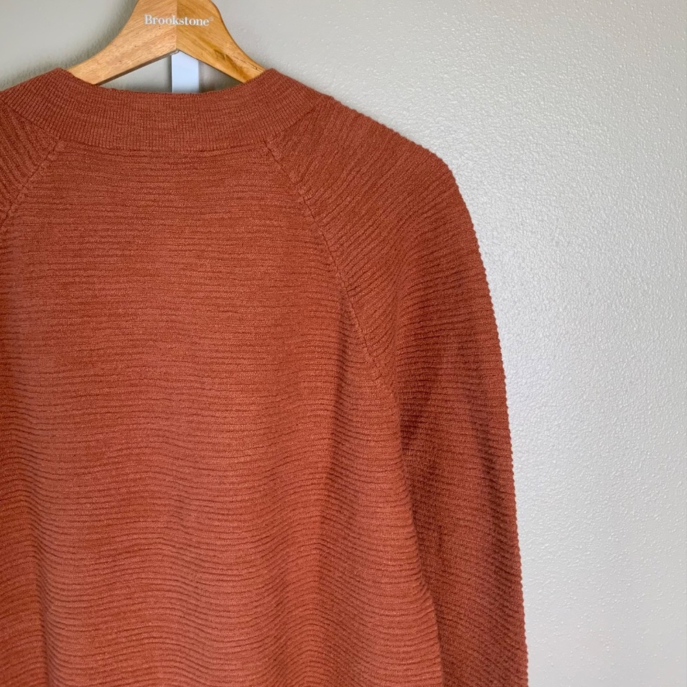 LOFT Raglan V-Neck Sweater - Picture 15 of 16